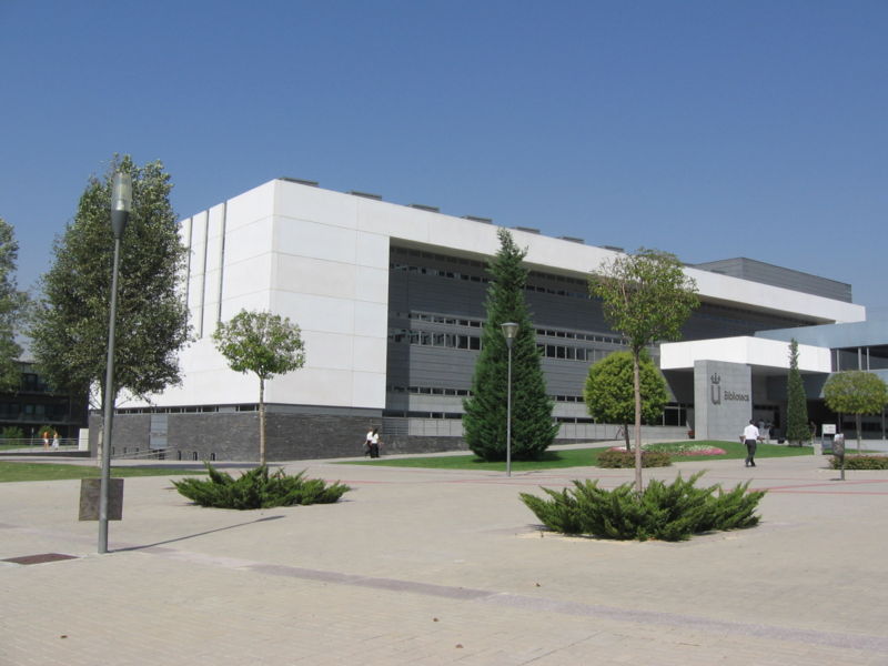 Universidad Rey Juan Carlos, Campus de Móstoles Spanyol